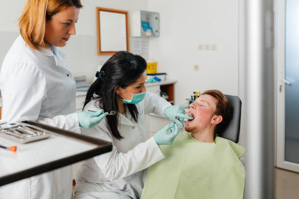 Best Emergency Dental Care for Broken or Chipped Teeth in Winter Gardens, CA